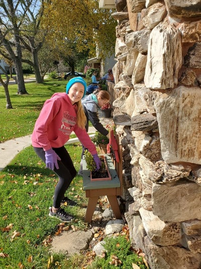 Greendale Middle School Students Planting for Project Clean and Green