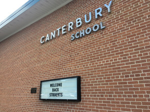 Canterbury Welcome Students Sign
