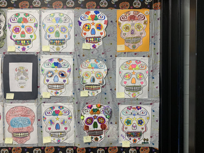 Students Create Calaveras in Spanish Class - Photo Number 3