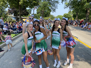 Greendale Schools Celebrates America With the Community